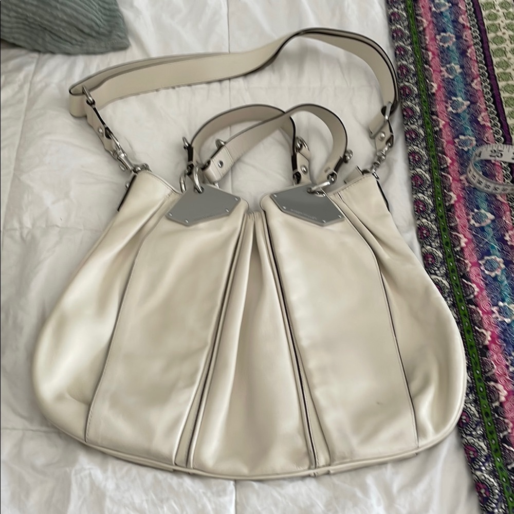 Karen Millen Cream Leather Shoulder Bag with Silver Hardware